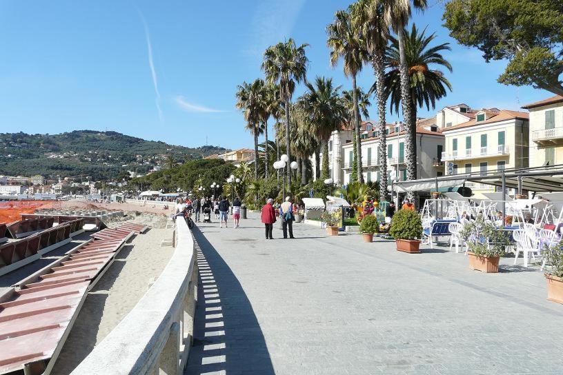 Diano San PietroCasa Bisou Italia Wifi Et Parking Free Privato别墅 外观 照片